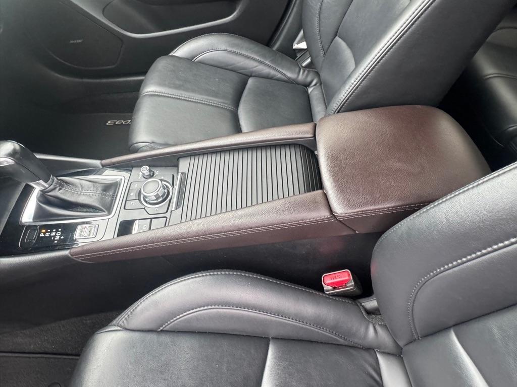 Mazda MAZDA3 Touring Auto 2018
