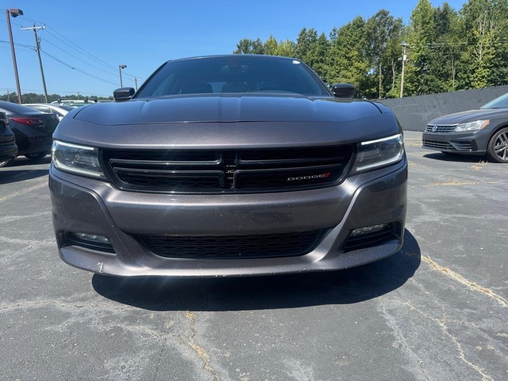Dodge Charger 4dr Sdn SXT RWD 2015