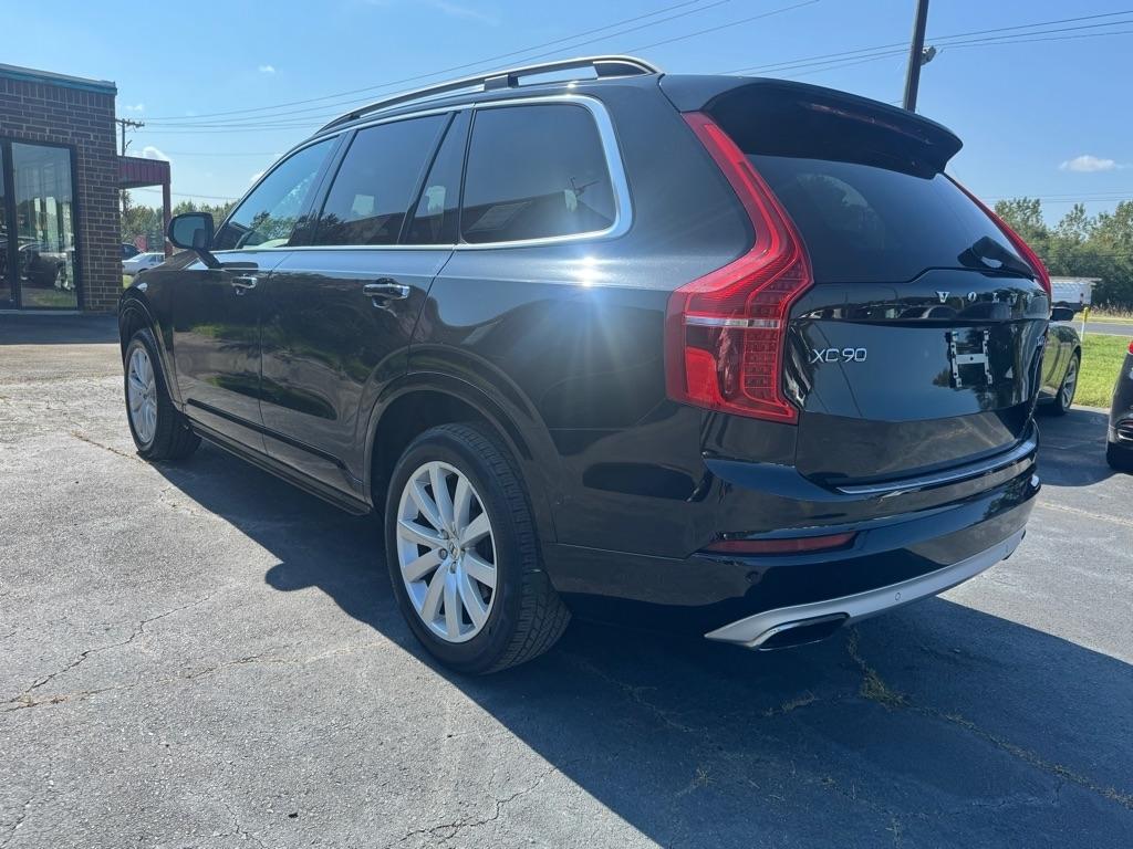 Volvo XC90 T6 AWD 7-Passenger Momentum 2017
