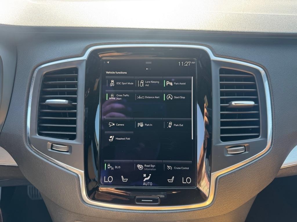Volvo XC90 T6 AWD 7-Passenger Momentum 2017