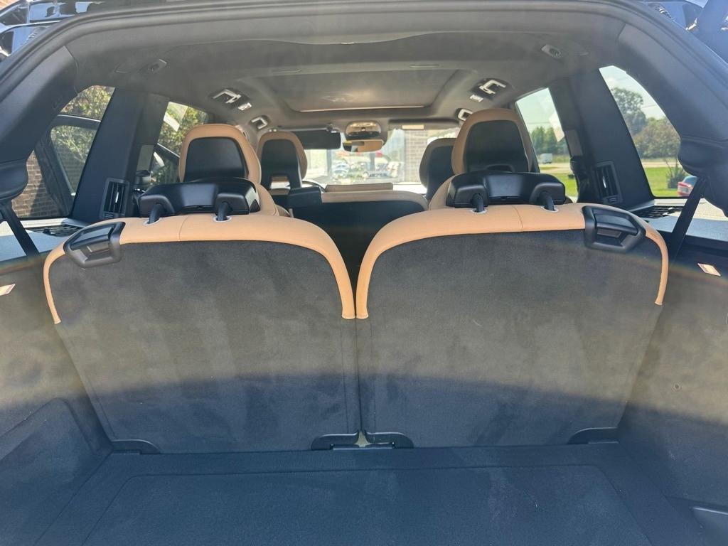 Volvo XC90 T6 AWD 7-Passenger Momentum 2017