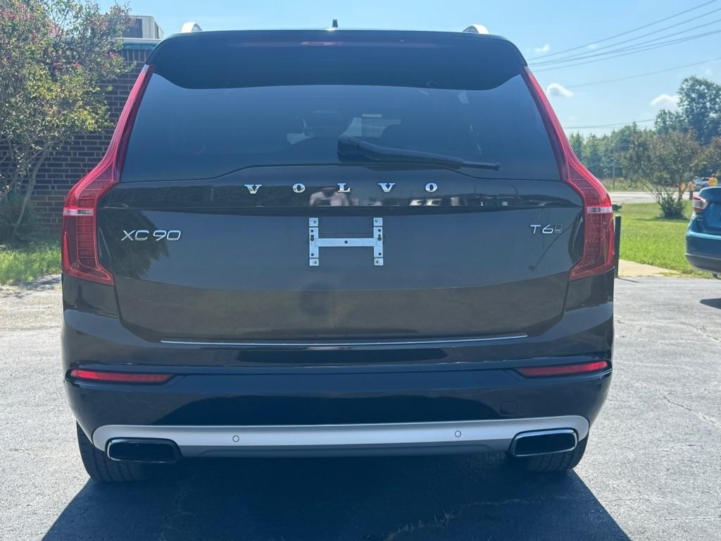 Volvo XC90 T6 AWD 7-Passenger Momentum 2017