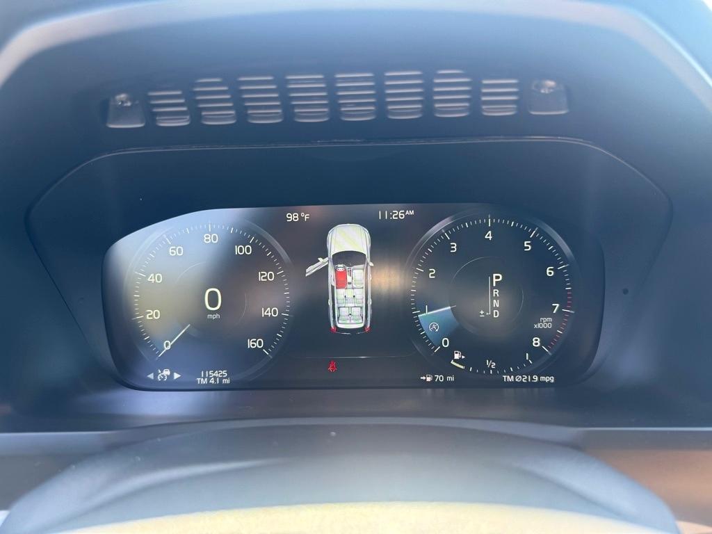 Volvo XC90 T6 AWD 7-Passenger Momentum 2017