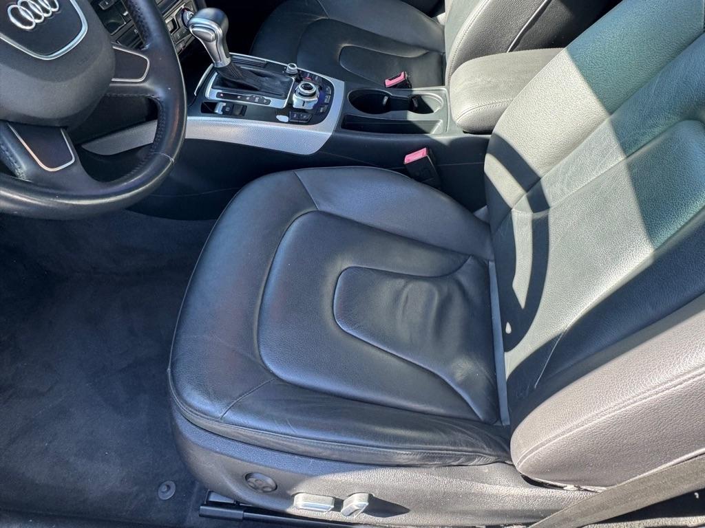 Audi A4 4dr Sdn Auto quattro 2.0T Premium 2015