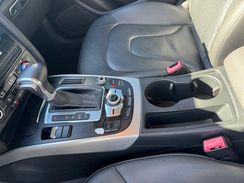 Audi A4 4dr Sdn Auto quattro 2.0T Premium 2015