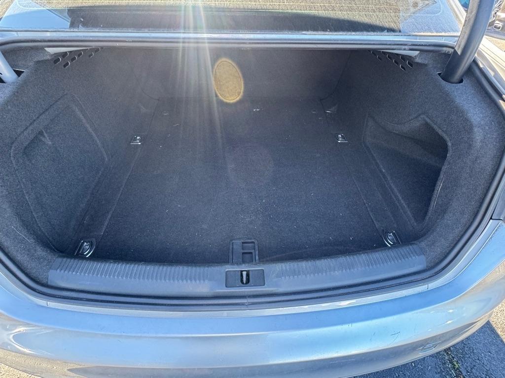 Audi A4 4dr Sdn Auto quattro 2.0T Premium 2015