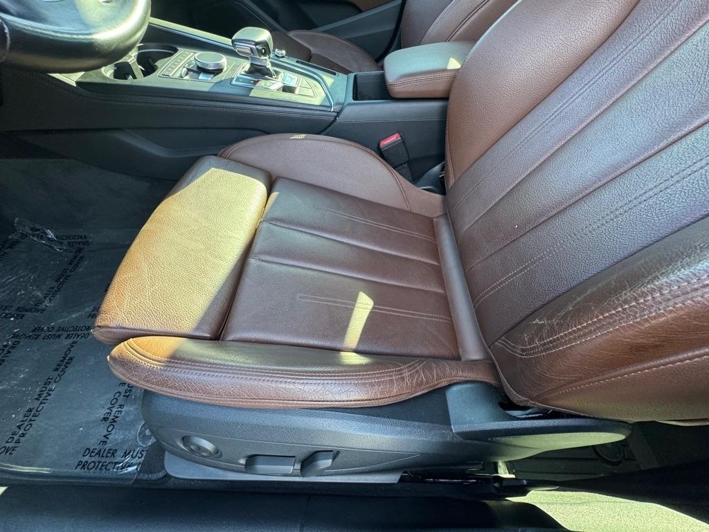Audi A4 Premium Plus 45 TFSI quattro 2019