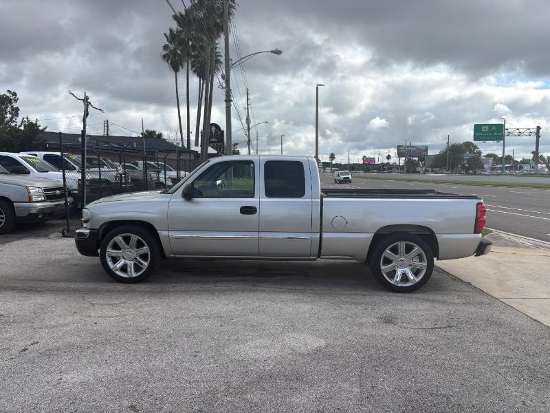 GMC Sierra 1500 SL Ext. Cab 2WD 2006 GMC Sierra 1500 SL Ext. Cab 2WD 2006