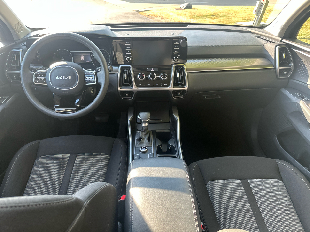Kia Sorento LX 2WD 2023 Kia Sorento LX 2WD 2023