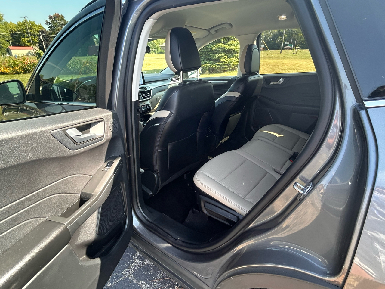 Ford Escape Hybrid Titanium 2021 Ford Escape Hybrid Titanium 2021
