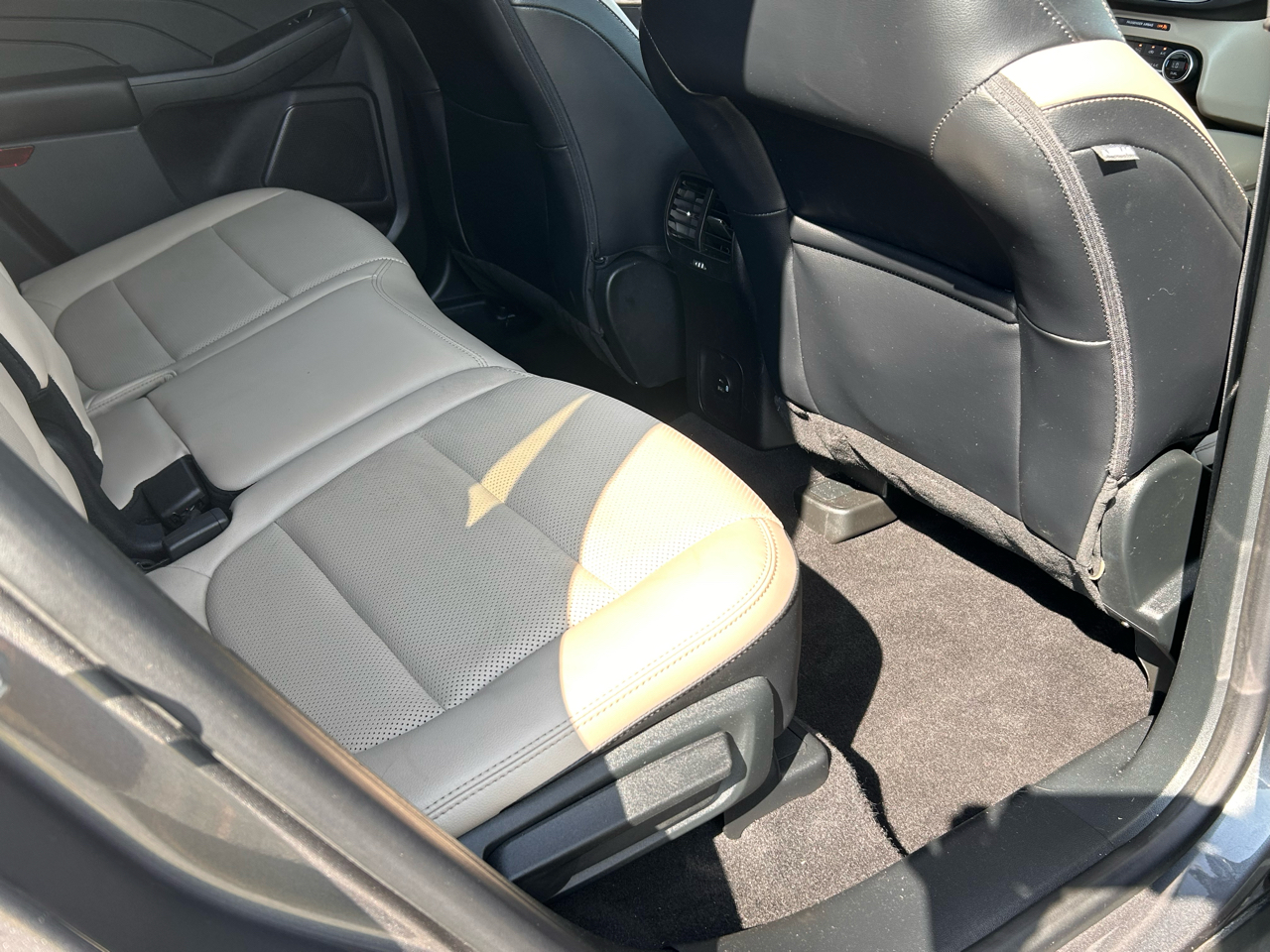 Ford Escape Hybrid Titanium 2021 Ford Escape Hybrid Titanium 2021