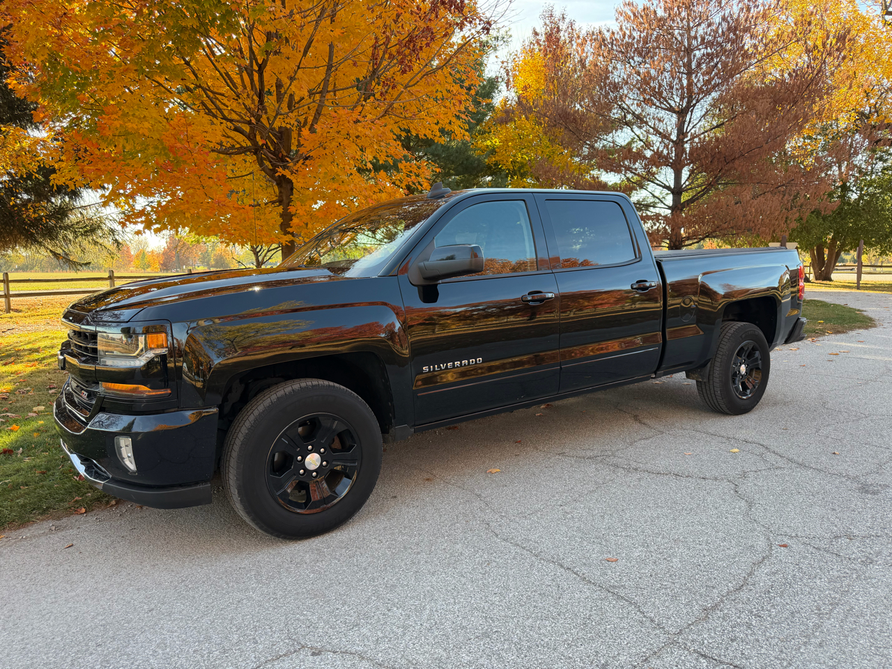 2016 Chevrolet Silverado 1500 4WD Crew Cab 143.5" LTZ