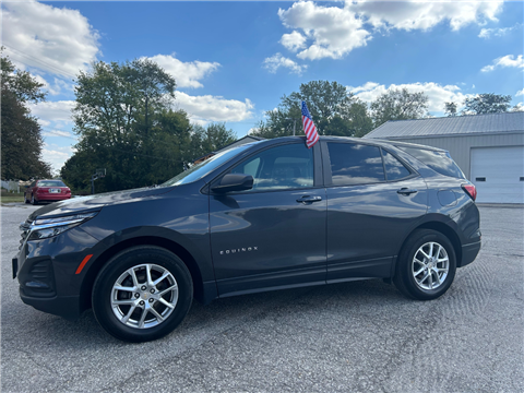 2022 Chevrolet Equinox LS 2WD