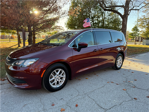 2017 Chrysler Pacifica LX