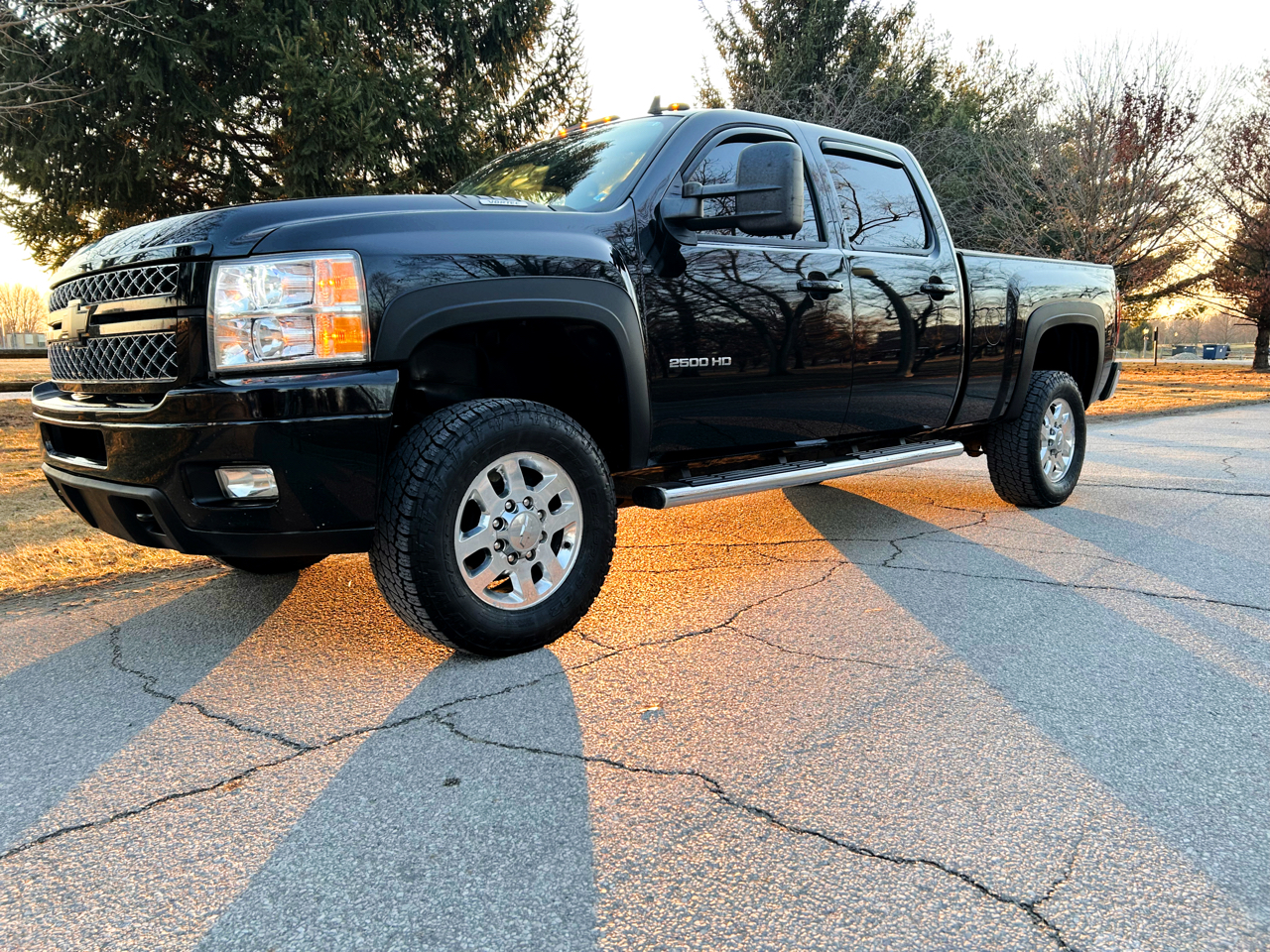 2012 Chevrolet Silverado 2500HD LT Crew Cab 4WD