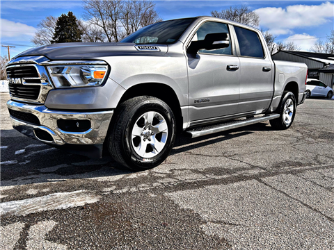 2019 RAM 1500 Big Horn Crew Cab SWB 4WD