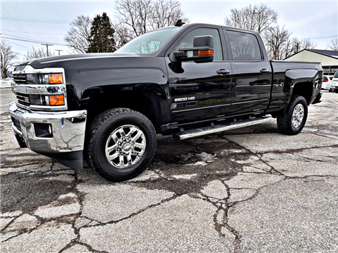 2015 Chevrolet Silverado 2500HD LT Crew Cab Long Box 4WD