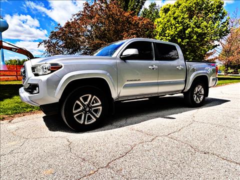 2017 Toyota Tacoma 4WD Double Cab V6 AT TRD Sport (Natl)