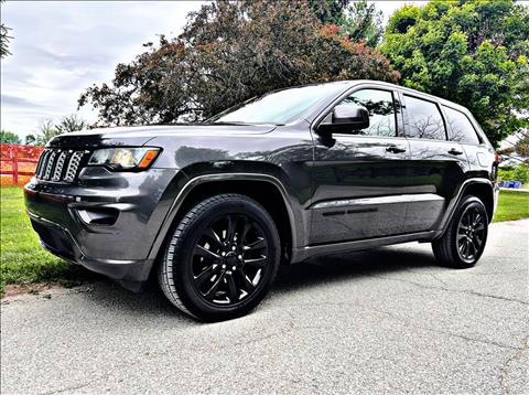 2017 Jeep Grand Cherokee 4WD 4dr Laredo Altitude