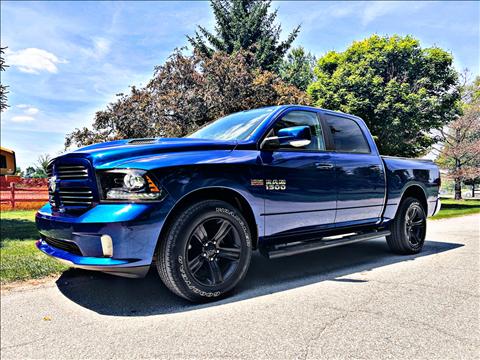 2017 RAM 1500 Sport Crew Cab SWB 4WD