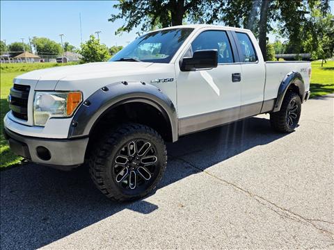 2013 Ford F-150 4WD SuperCab 133" STX
