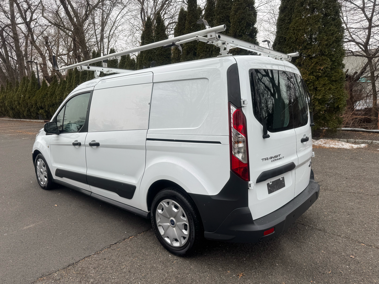 Ford Transit Connect Cargo Van XL LWB w/Rear 180 Degree Door 2017