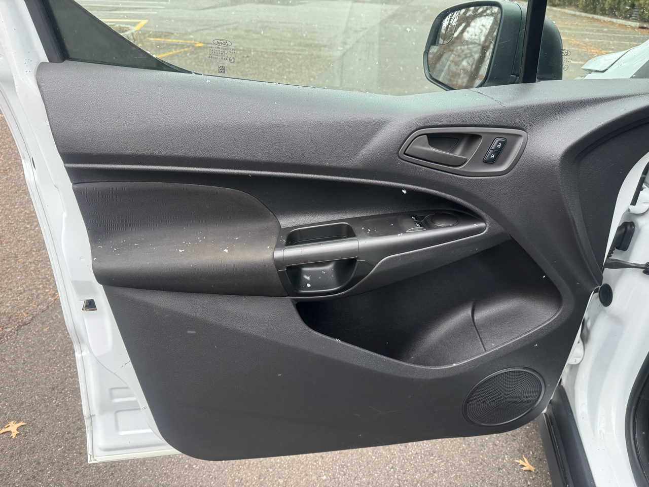 Ford Transit Connect Cargo Van XL LWB w/Rear 180 Degree Door 2017