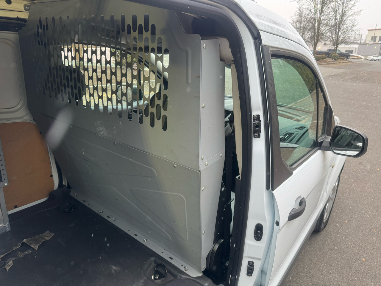 Ford Transit Connect Cargo Van XL LWB w/Rear 180 Degree Door 2017