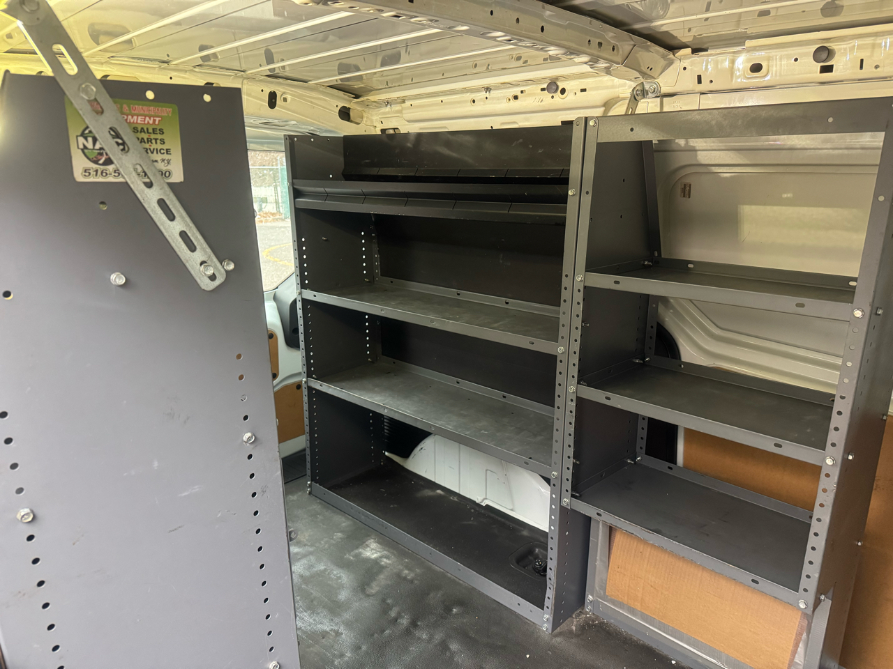 Ford Transit Connect Cargo Van XL LWB w/Rear 180 Degree Door 2017