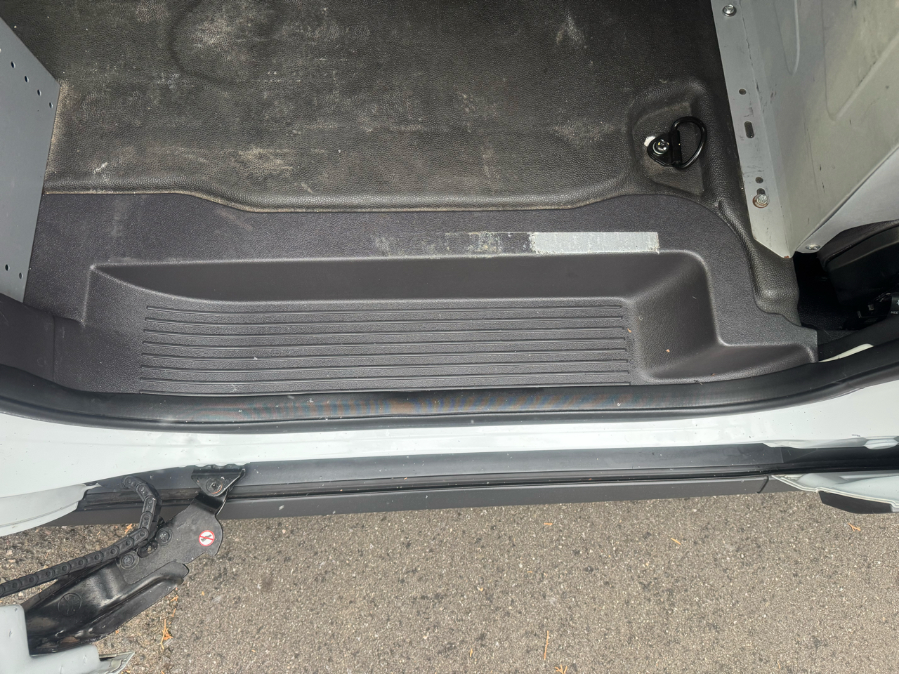 Ford Transit Connect Cargo Van XL LWB w/Rear 180 Degree Door 2017