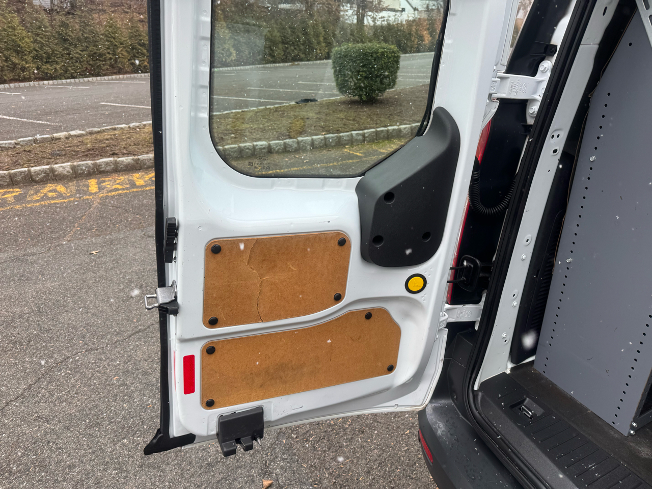 Ford Transit Connect Cargo Van XL LWB w/Rear 180 Degree Door 2017