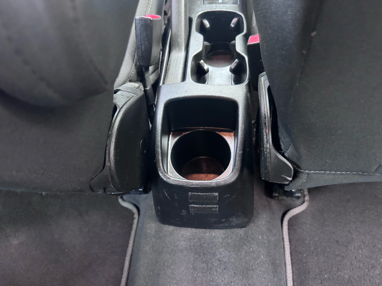 2016 Chevrolet Sonic LT photo 25