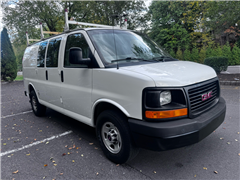 2015 GMC Savana  2015 GMC Savana