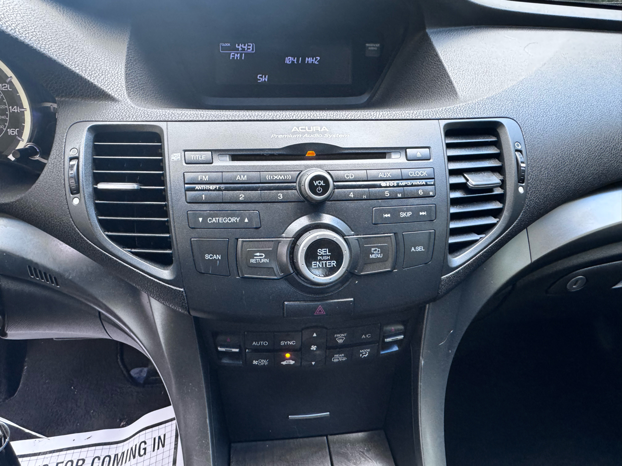 Acura TSX 5-Speed AT with Tech Package 2011 Acura TSX 5-Speed AT with Tech Package 2011