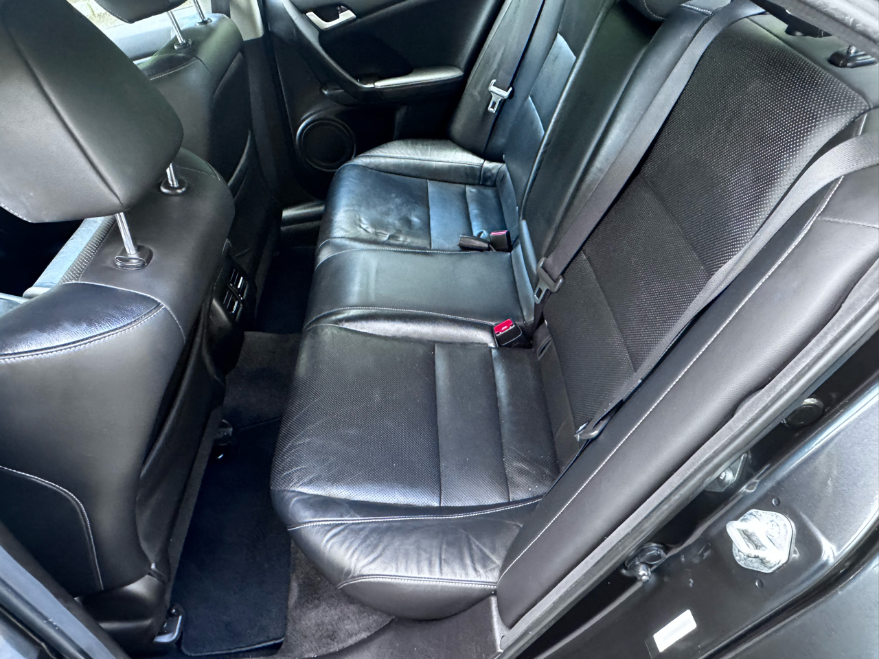 Acura TSX 5-Speed AT with Tech Package 2011 Acura TSX 5-Speed AT with Tech Package 2011