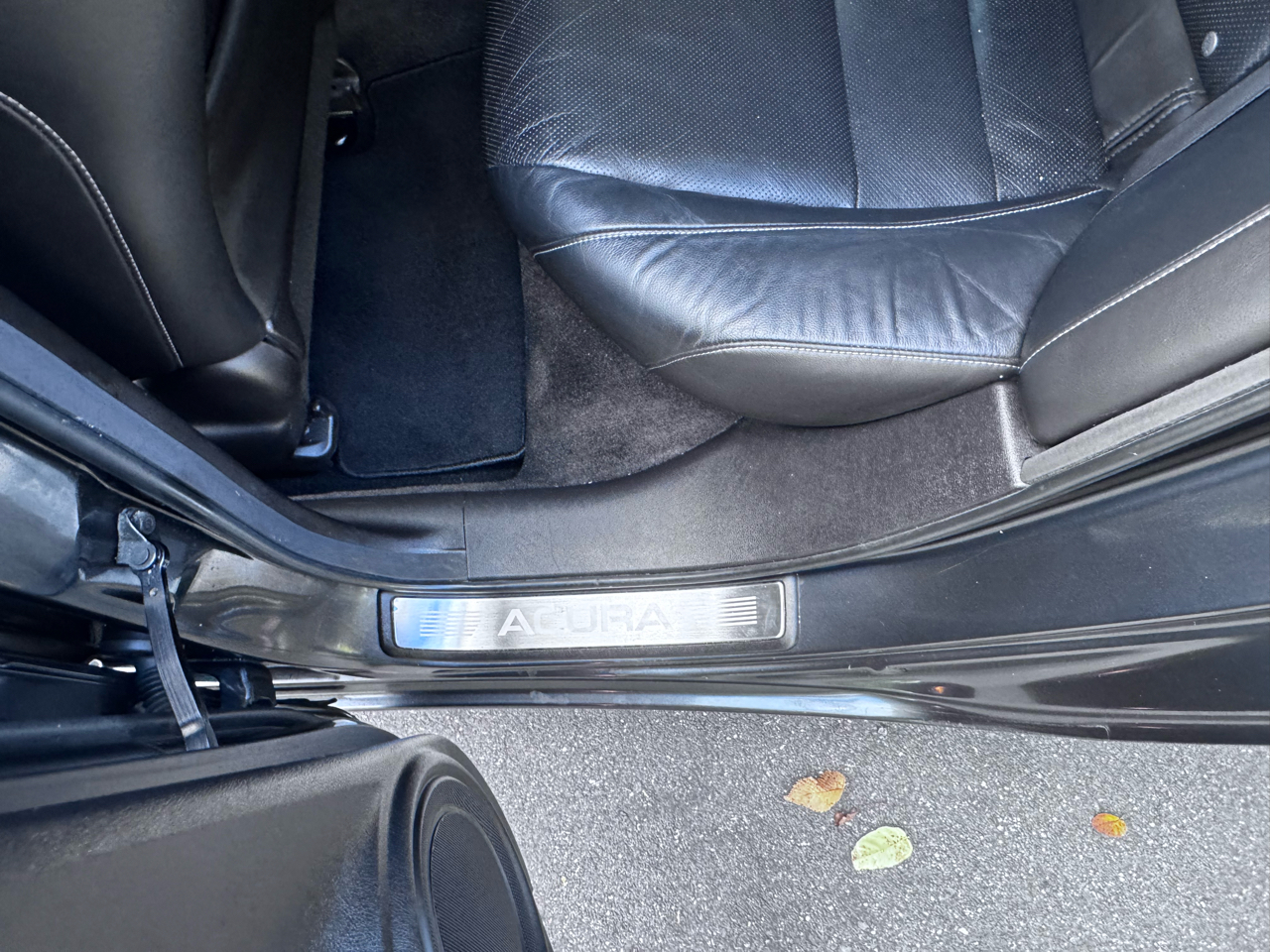 Acura TSX 5-Speed AT with Tech Package 2011 Acura TSX 5-Speed AT with Tech Package 2011