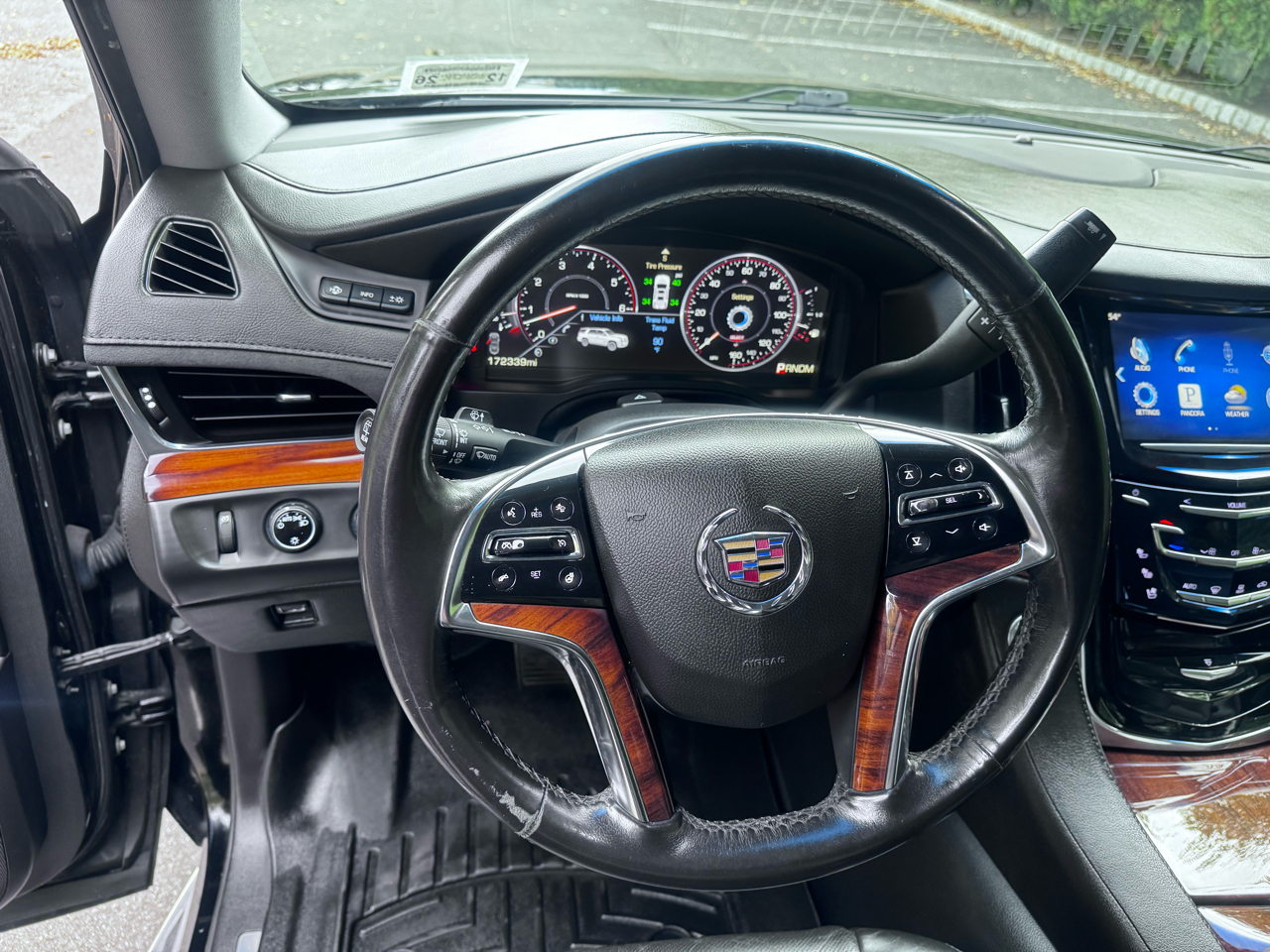 Cadillac Escalade Premium 4WD 2015 Cadillac Escalade Premium 4WD 2015