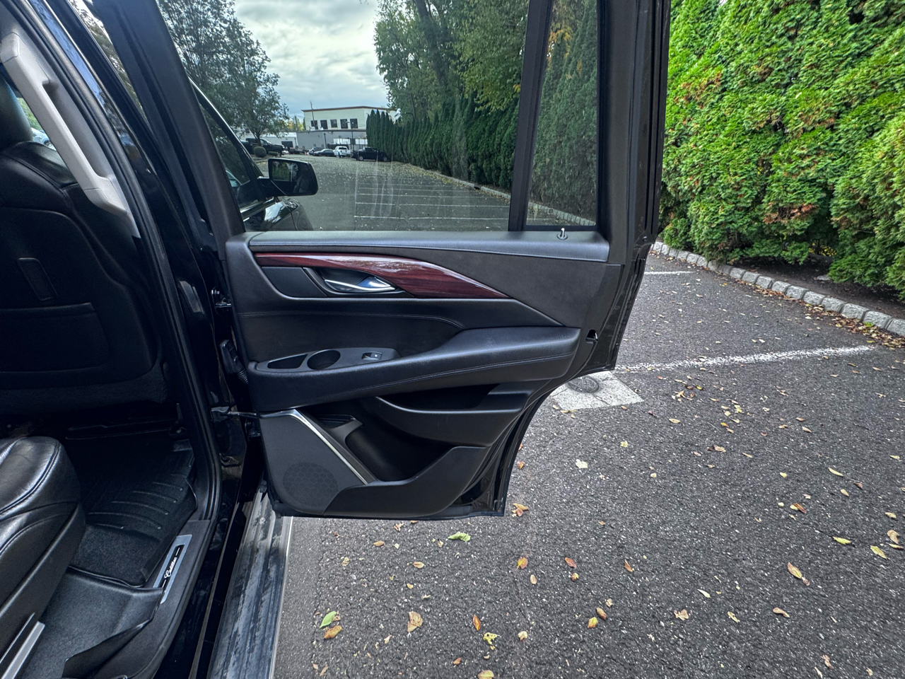 Cadillac Escalade Premium 4WD 2015 Cadillac Escalade Premium 4WD 2015