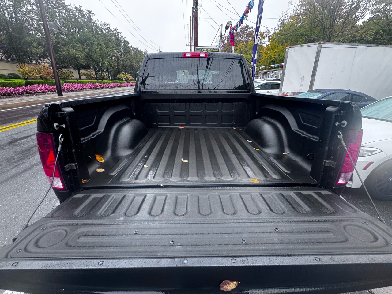 RAM 1500 4WD Crew Cab 149" Tradesman 2013 RAM 1500 4WD Crew Cab 149" Tradesman 2013