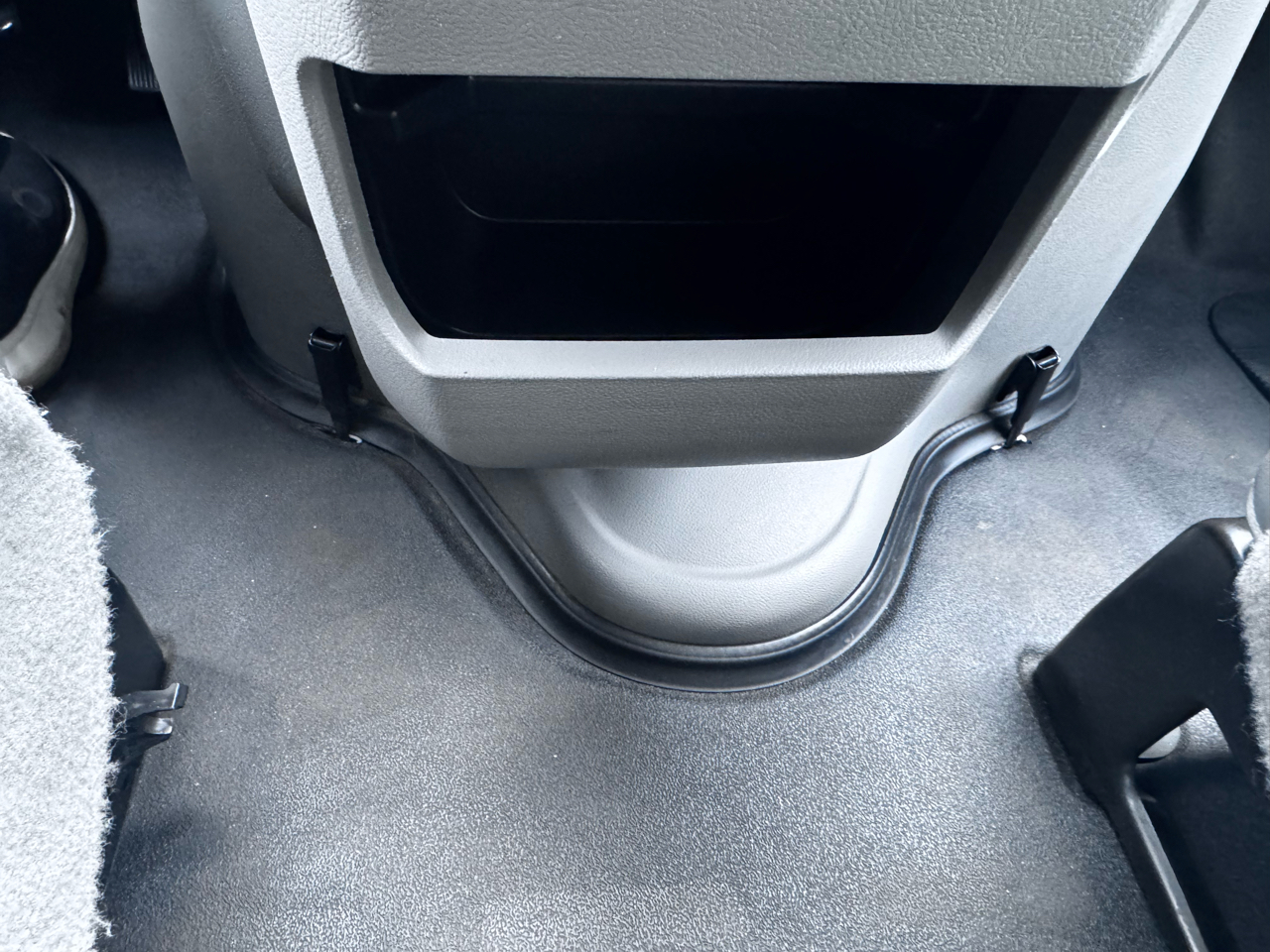 Ford Econoline E-250 Extended 2014