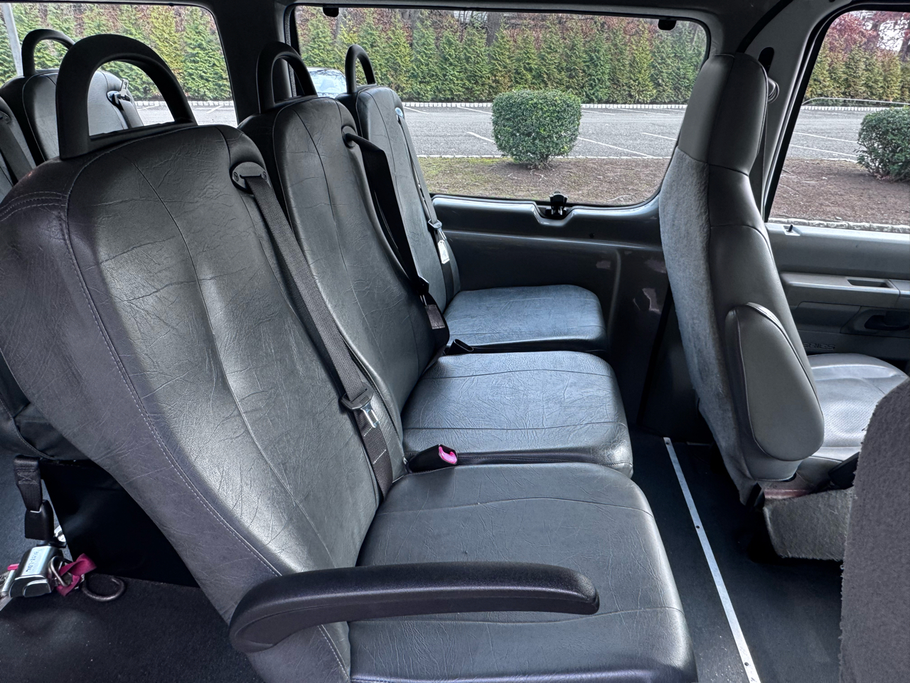 Ford Econoline E-250 Extended 2014