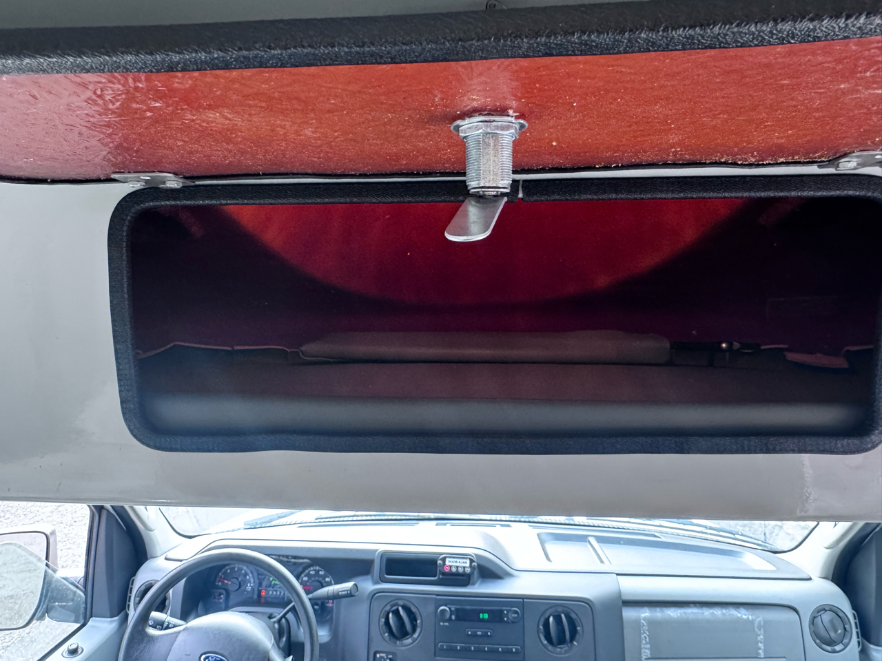 Ford Econoline E-250 Extended 2014