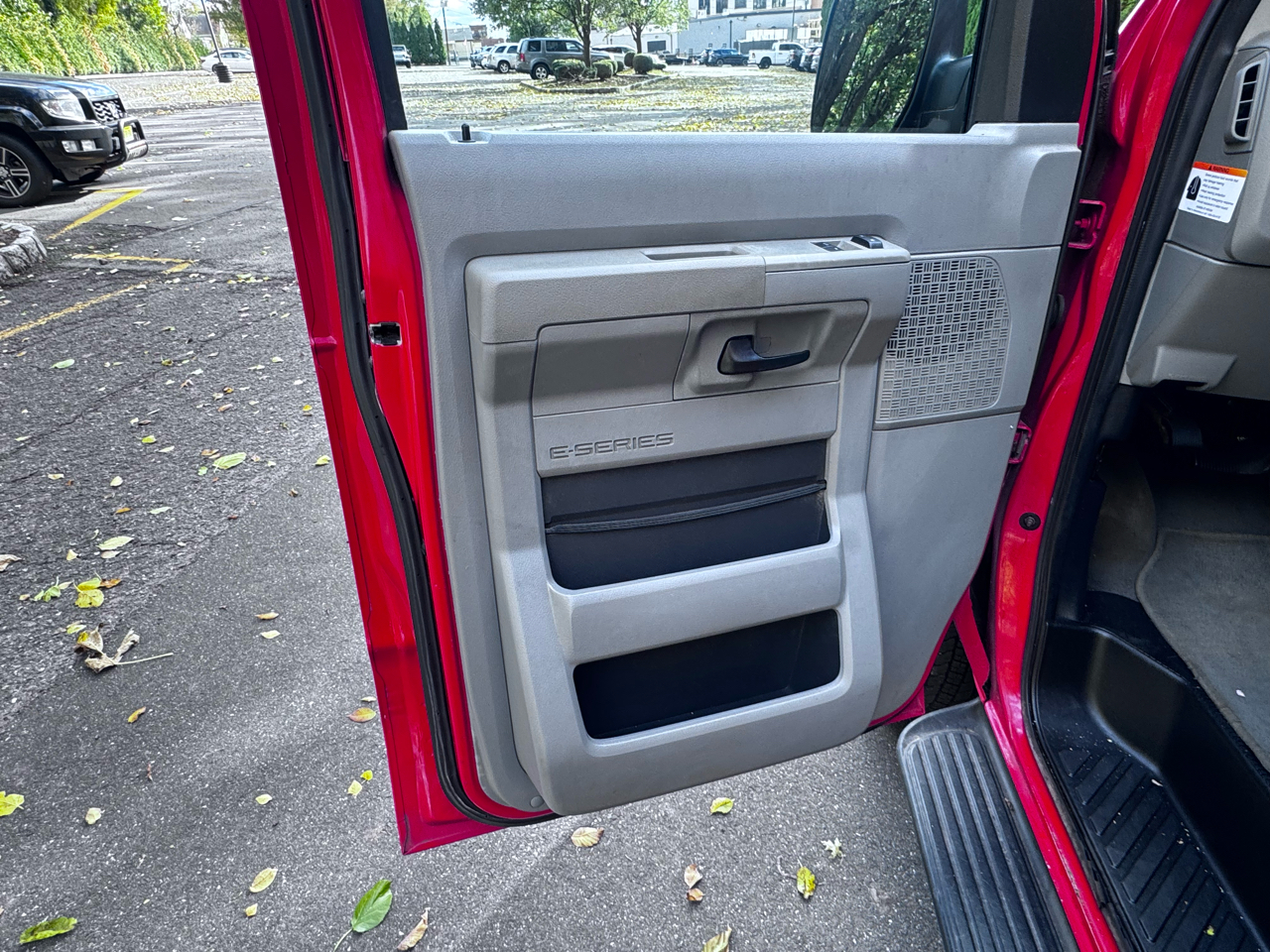 Ford Econoline E-350 Extended 2009 Ford Econoline E-350 Extended 2009