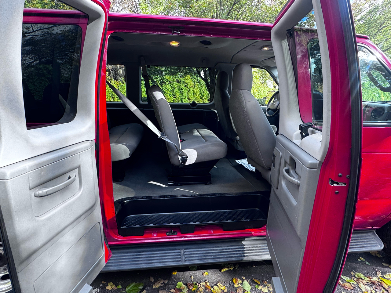 Ford Econoline E-350 Extended 2009 Ford Econoline E-350 Extended 2009