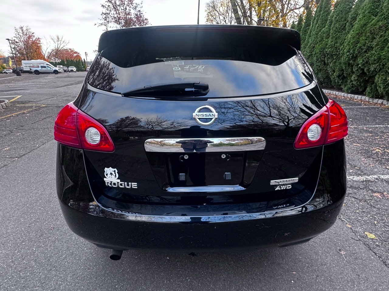 2013 Nissan Rogue S AWD photo 4