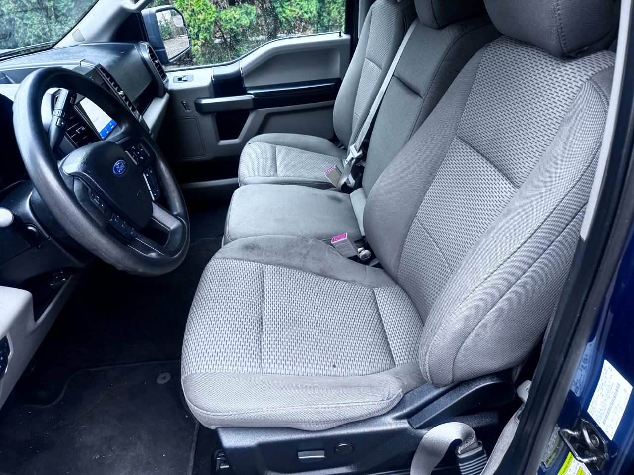 2020 Ford F-150 XLT photo 3