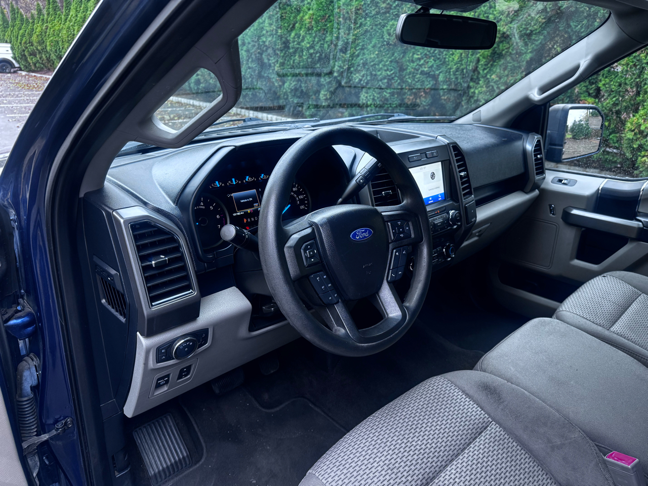 2020 Ford F-150 XLT photo 4