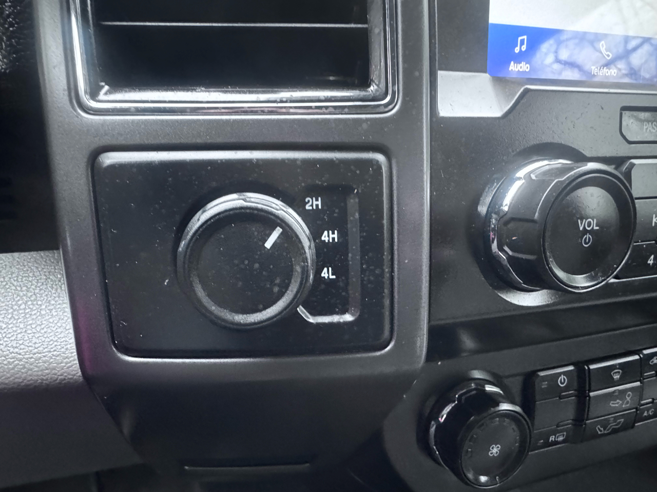 Ford F-150 4WD SuperCrew 139" XLT 2020