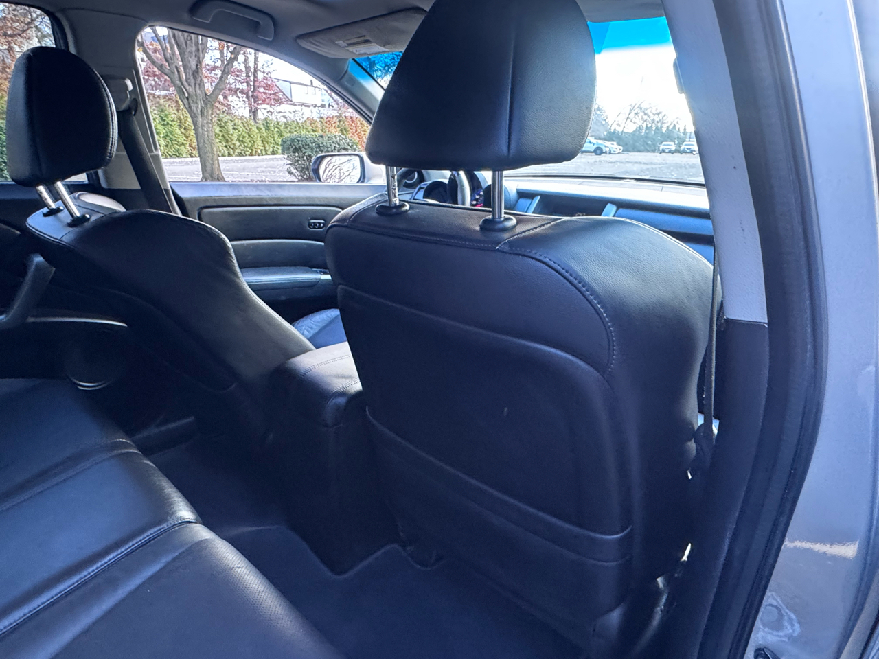 Acura RDX 5-Spd AT SH-AWD 2011