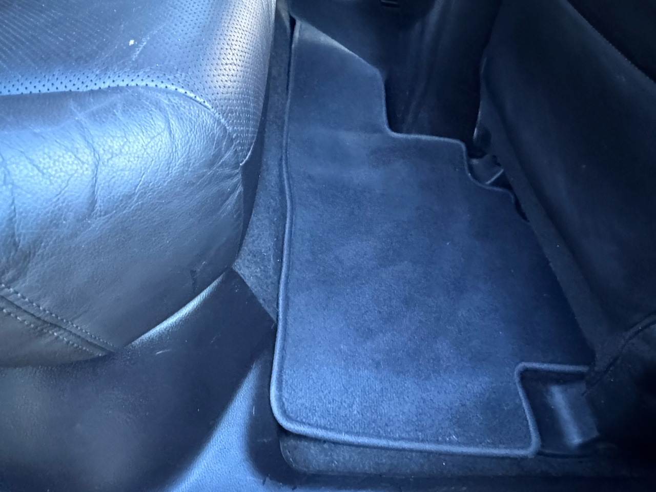 Acura RDX 5-Spd AT SH-AWD 2011